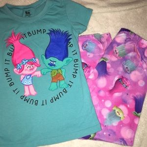 Girl’s Trolls Pajamas